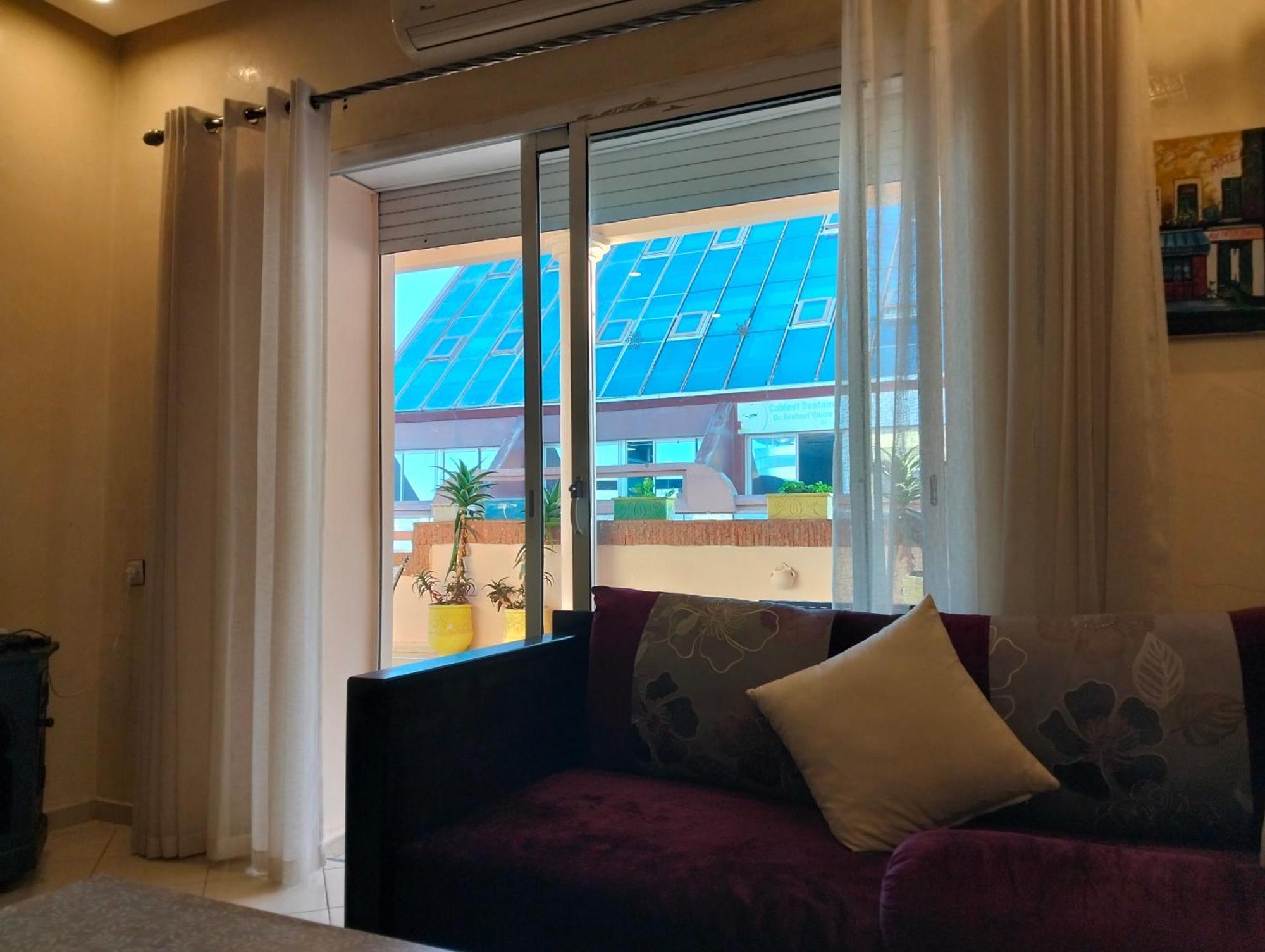 Appart Najia Au Centre Kenitra Avec Grande Terrasse Exterior foto